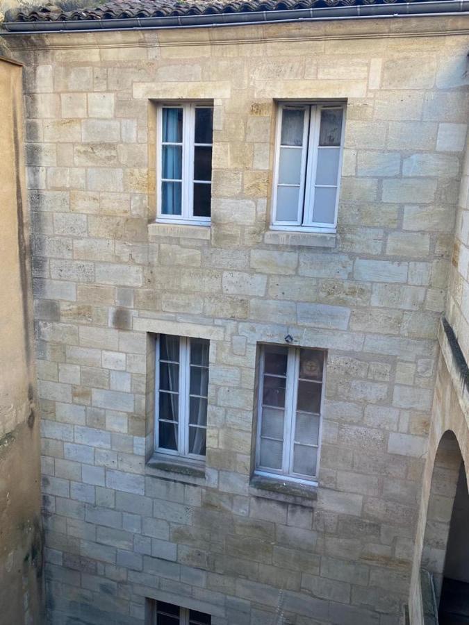 Bordeaux Cheri Luaran gambar